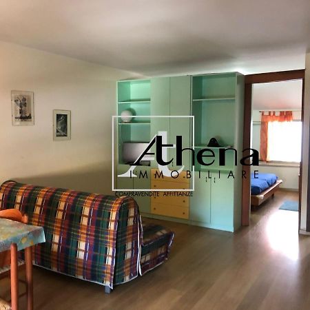 Riva San Vito 2 Apartment Grado Luaran gambar
