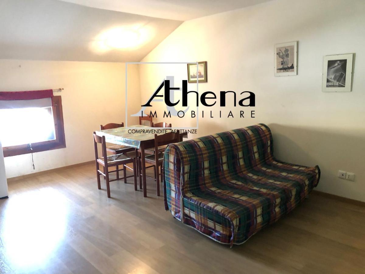 Riva San Vito 2 Apartment Grado Luaran gambar