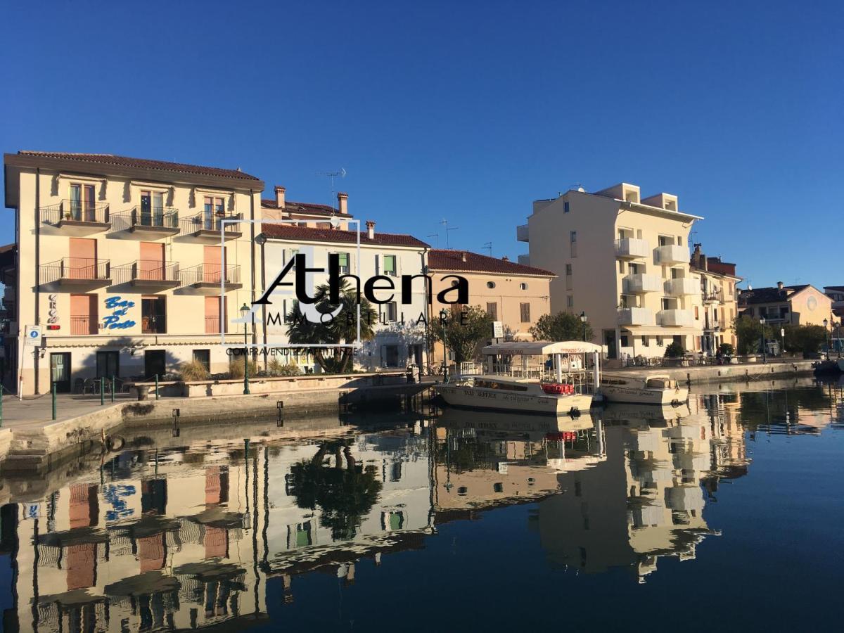 Riva San Vito 2 Apartment Grado Luaran gambar
